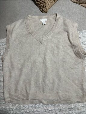 H&M Oversized Wool-Blend Knit V-Neck Sweater Vest